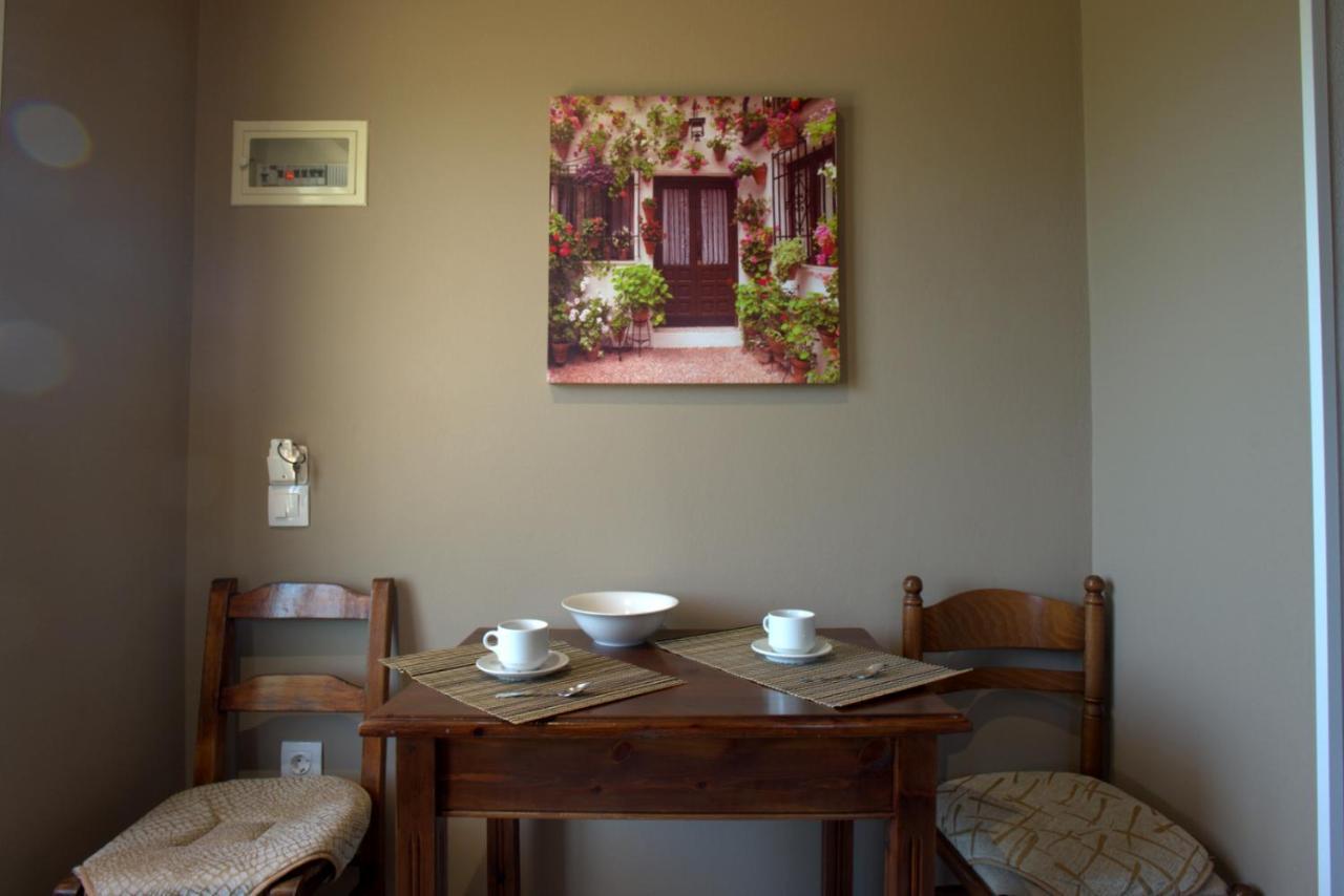 Ilias Apartments イプソス エクステリア 写真
