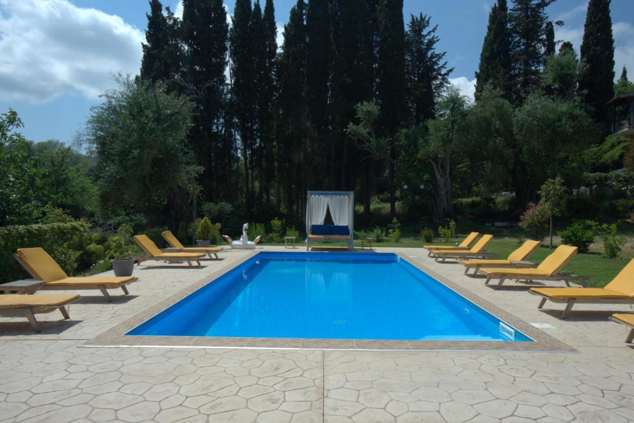 Ilias Apartments イプソス エクステリア 写真