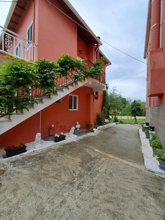 Ilias Apartments イプソス エクステリア 写真